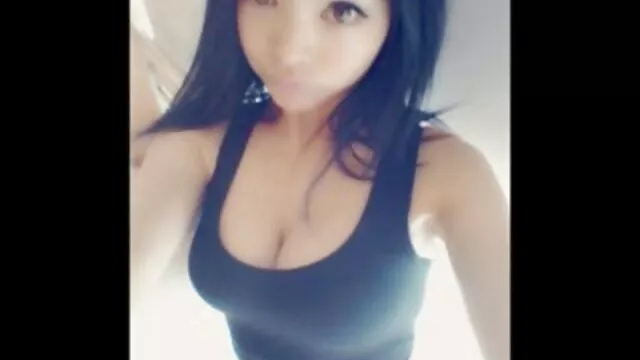 XXX sem registo  Miúda de outono à tarde com busty ao ar livre a videos com historias eroticas foder depressa