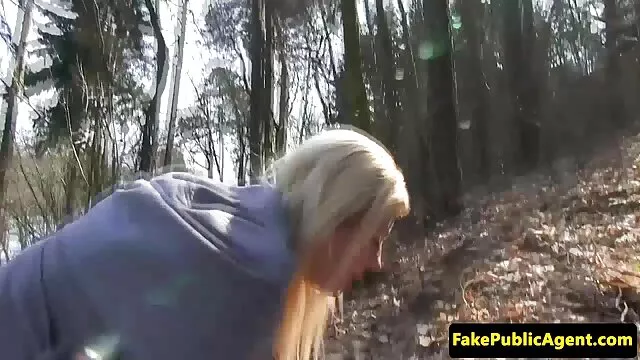 XXX sem registo  Lambendo videos de conto eroticos a rata da jovem beleza e seduzindo-a totalmente