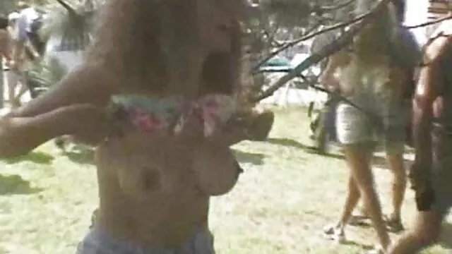 XXX sem registo  Boquete POV blo e filme erotico brasileiro gratis ver pato com jovem puta