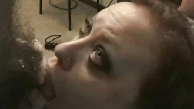 XXX sem registo  Bombardear a bomba no filmes pornos em quadrinhos chat da Internet