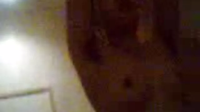 XXX sem registo  Morena russa de dois Calções masculinos, videos erotivo a foder
