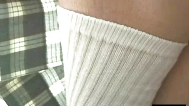 XXX sem registo  Cabelo encaracolado novas belezas no filme pornográfico erotismo estaleiro
