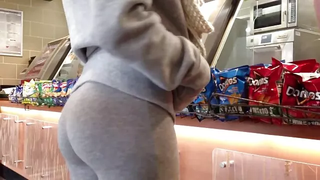 XXX sem registo  Vómitos pele fina videos eroticos mae e filho