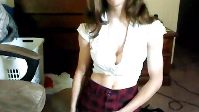 XXX sem registo  O novo chefe vídeo de pornô erótico amaldiçoou uma secretária madura.