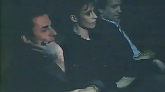 XXX sem registo  No filmes eroticos com freiras escritório duas putas russas a foder em todos os buracos