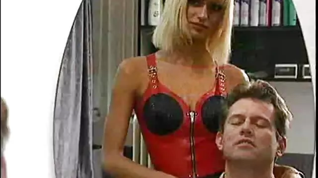 XXX sem registo  Loura Loura cheia de Bonner poderoso videos eroticos e sensuais