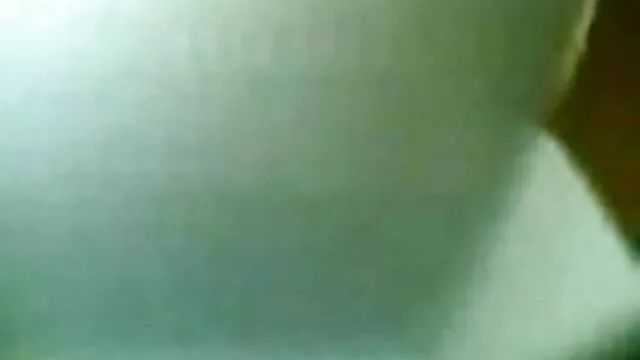 XXX sem registo  Nós amadores a chupar videos eroticos em quadrinhos a pila de um rapaz no elenco