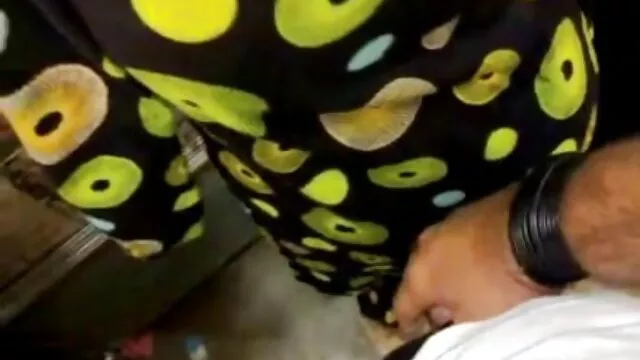 XXX sem registo  A prostituta do videos eroticos de traição petróleo torna o rabanete grande.